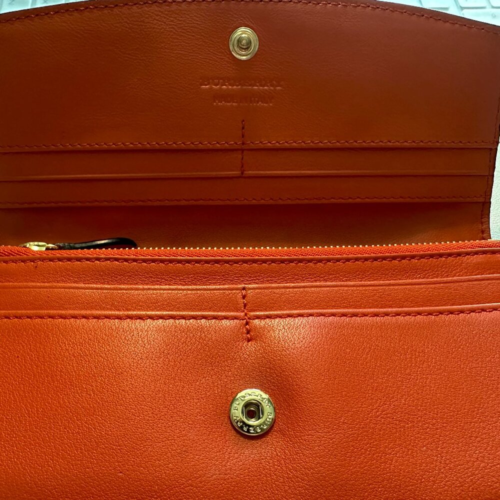 Burberry Wallet - Picture 5 of 5